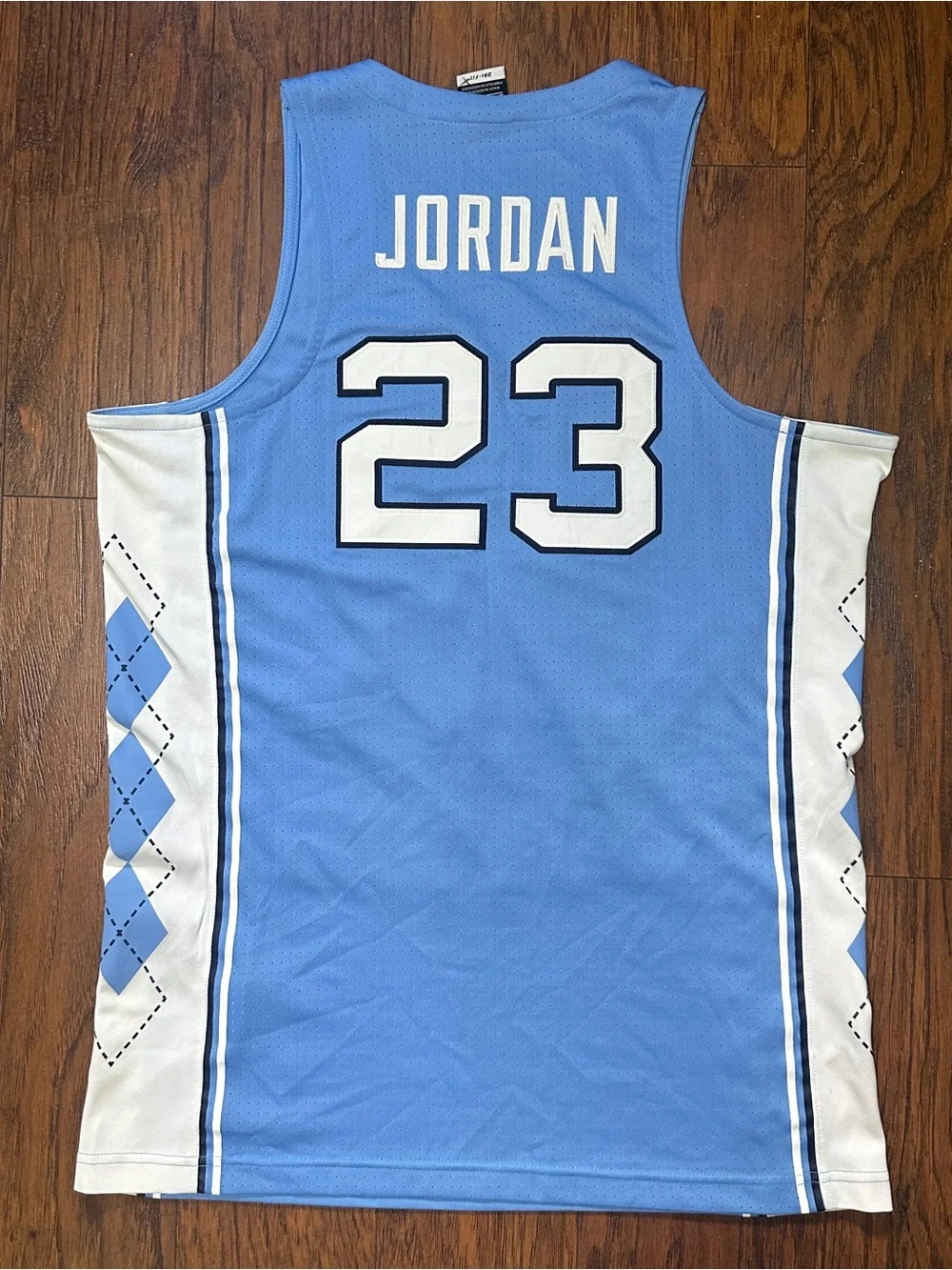 Jordan UNC Michael Jordan Tar Heels jersey men’s medium